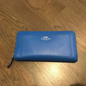 Coach Wallet - EUC